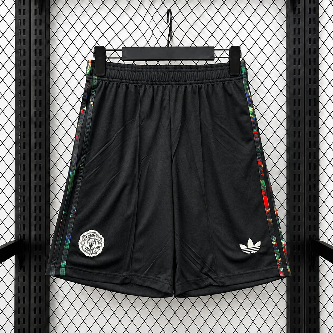26/27 Bayern Munich Oktoberfest Version Soccer Shorts