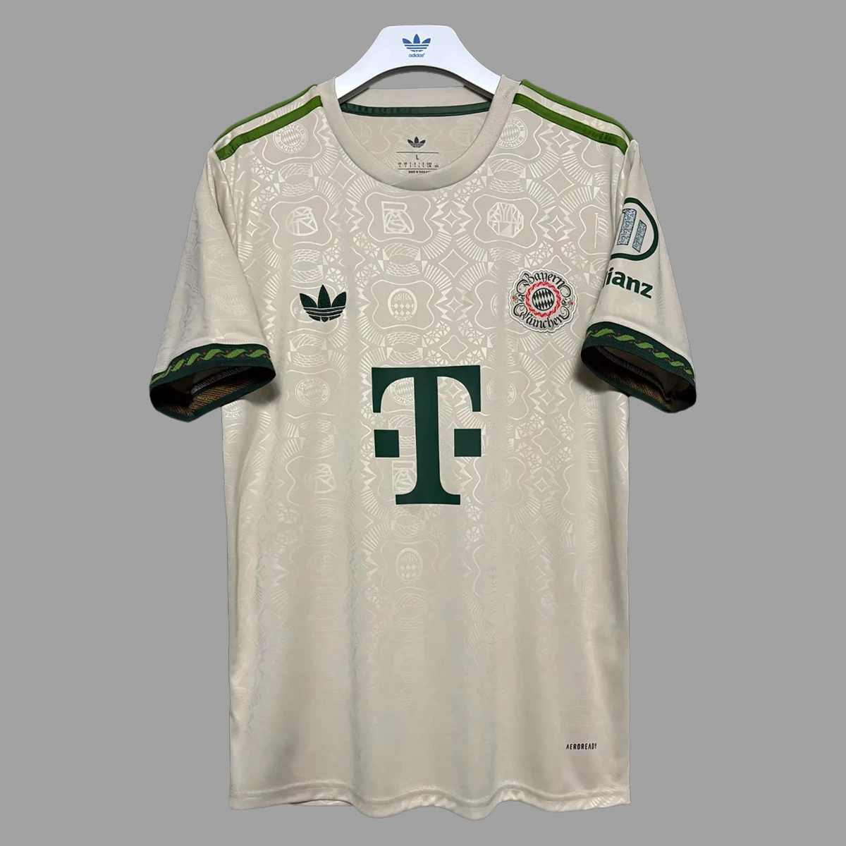 25/26 Bayern Munich Oktoberfest Soccer Jersey