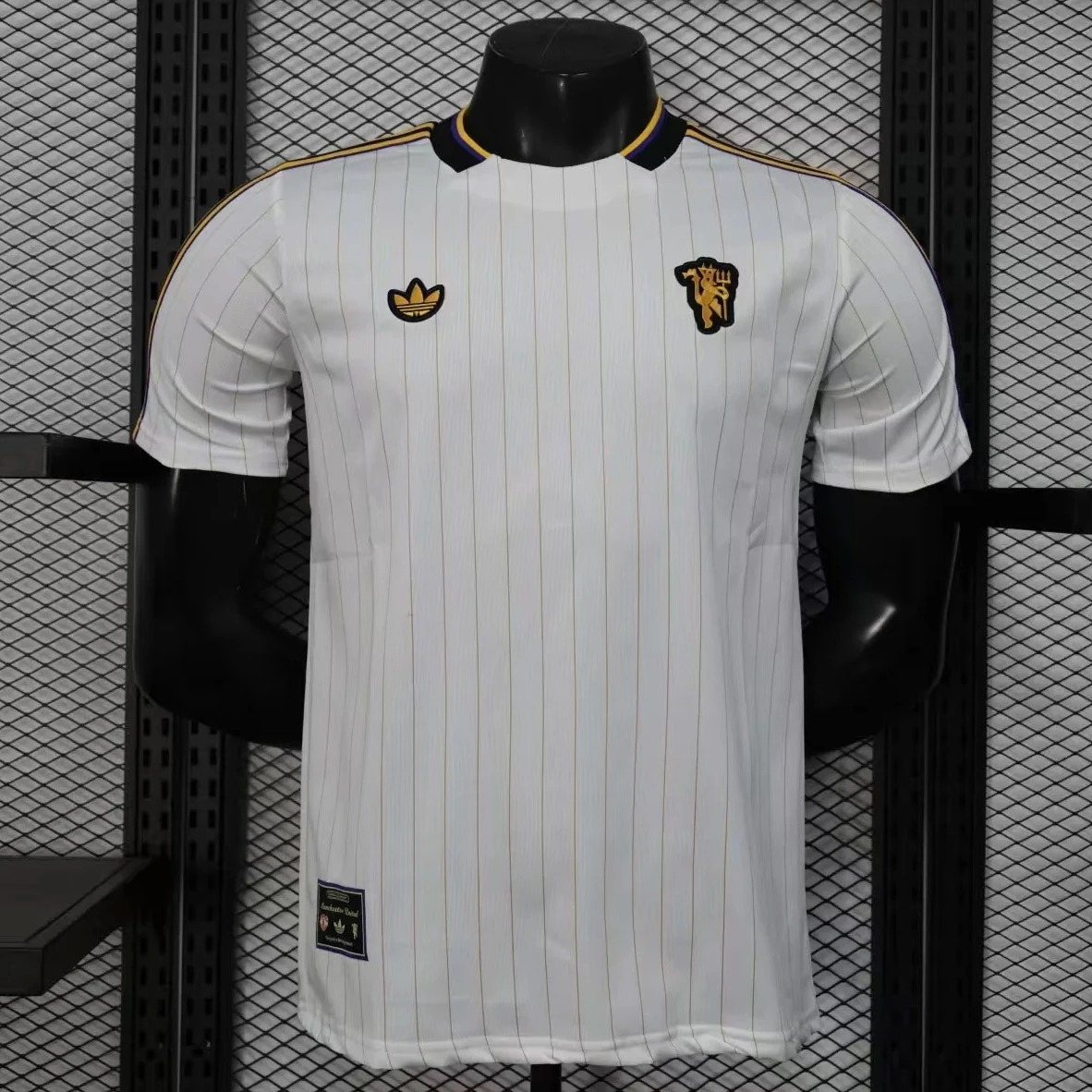 25/26 Manchester United Terrace Icons White Yellow Shirt
