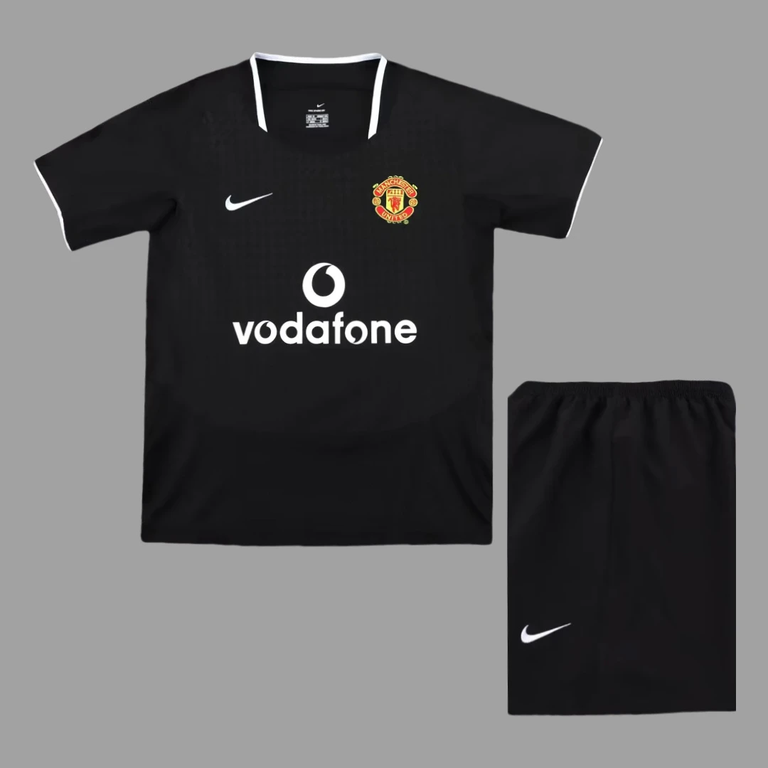 03/05 Manchester United Away Kids Retro Soccer Jersey Size 16-28