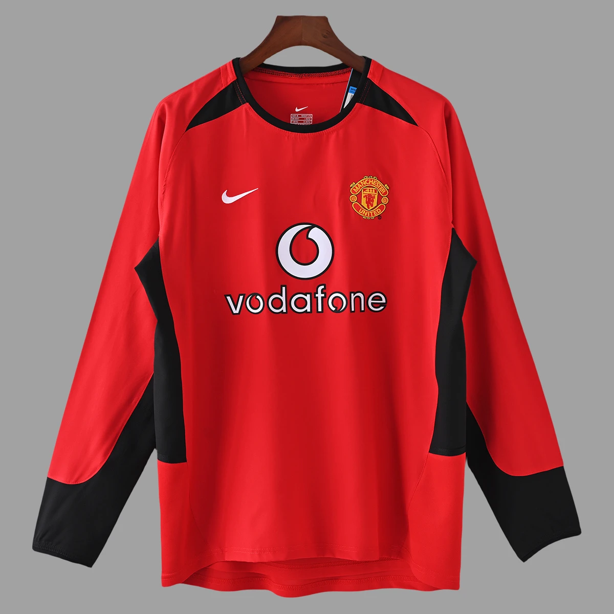 02/04 Manchester United Home Long Sleeve Retro Soccer Jersey