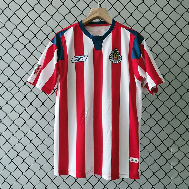 04/05 Chivas Home Retro Soccer Jersey