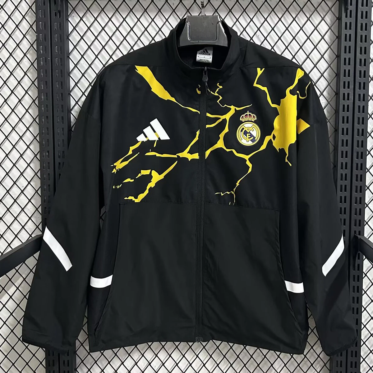 25/26 Real Madrid Black Anthem Jacket
