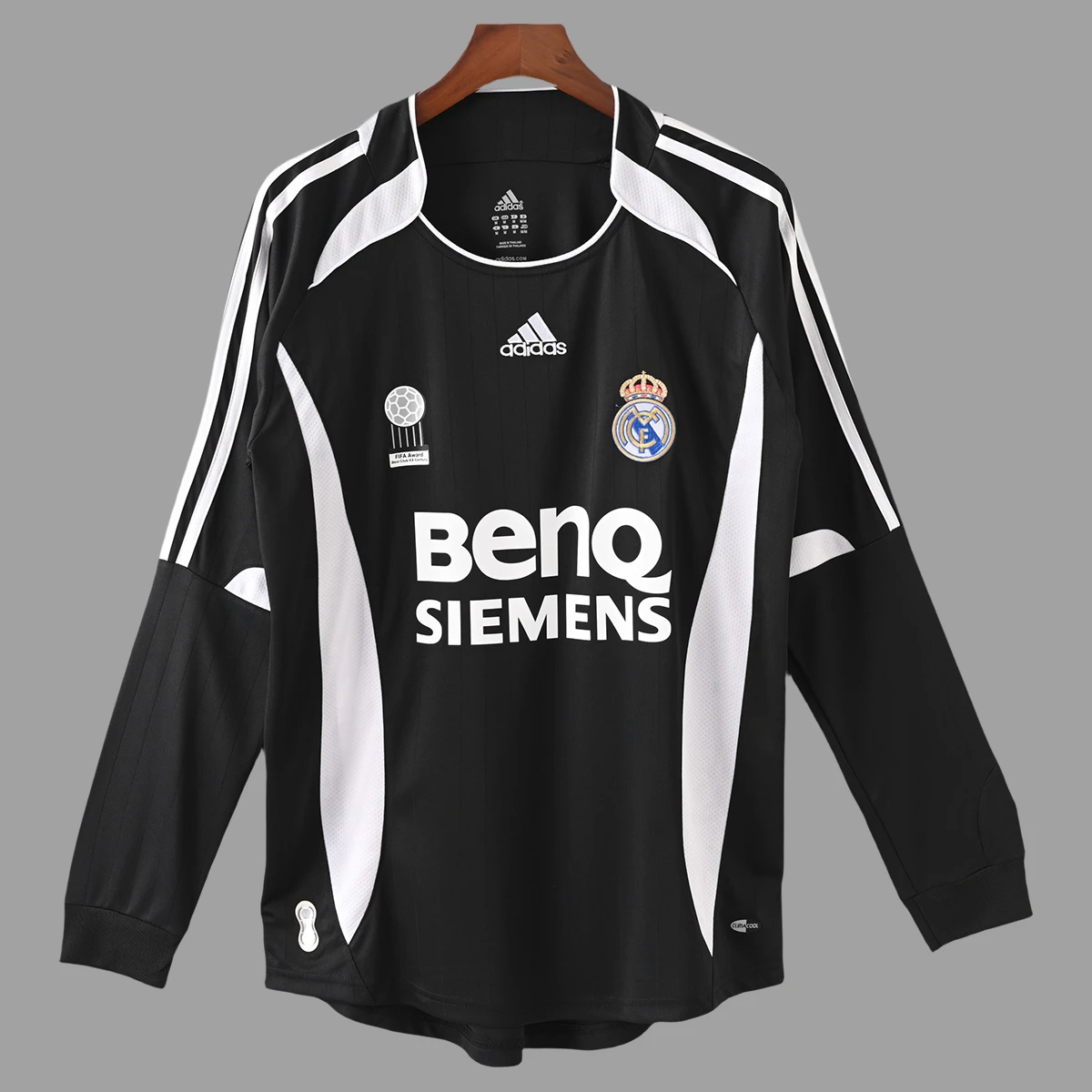 06/07 Real Madrid Away Long Sleeve Retro Soccer Jersey