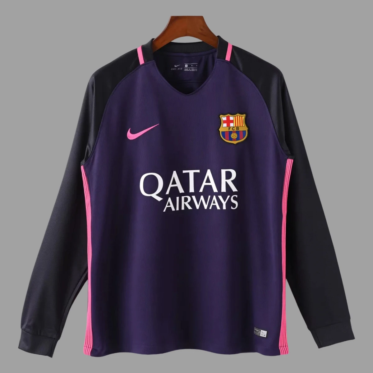 16/17 Barcelona Away Long Sleeve Retro Soccer Jersey