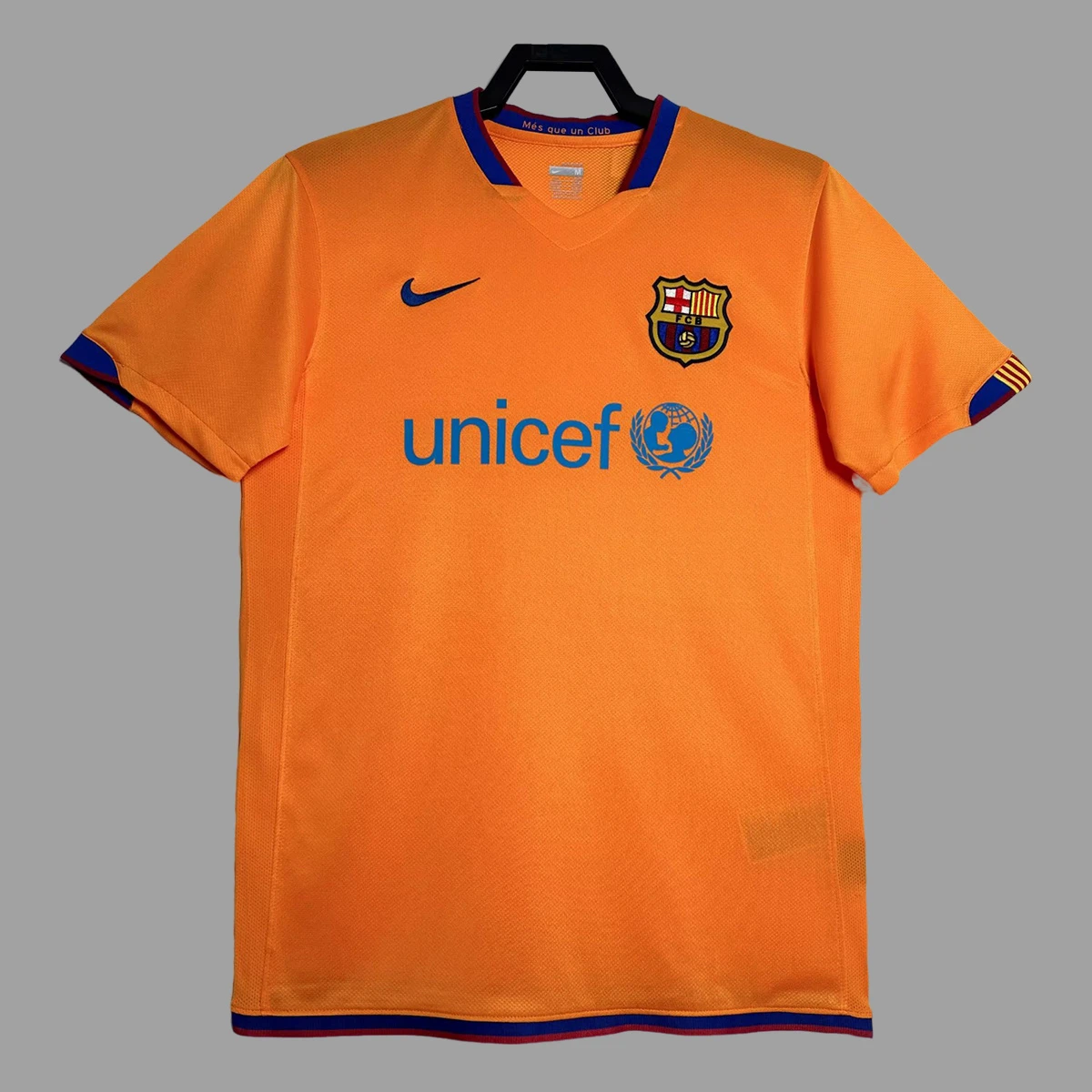06/07 Barcelona Away Retro Soccer Jersey