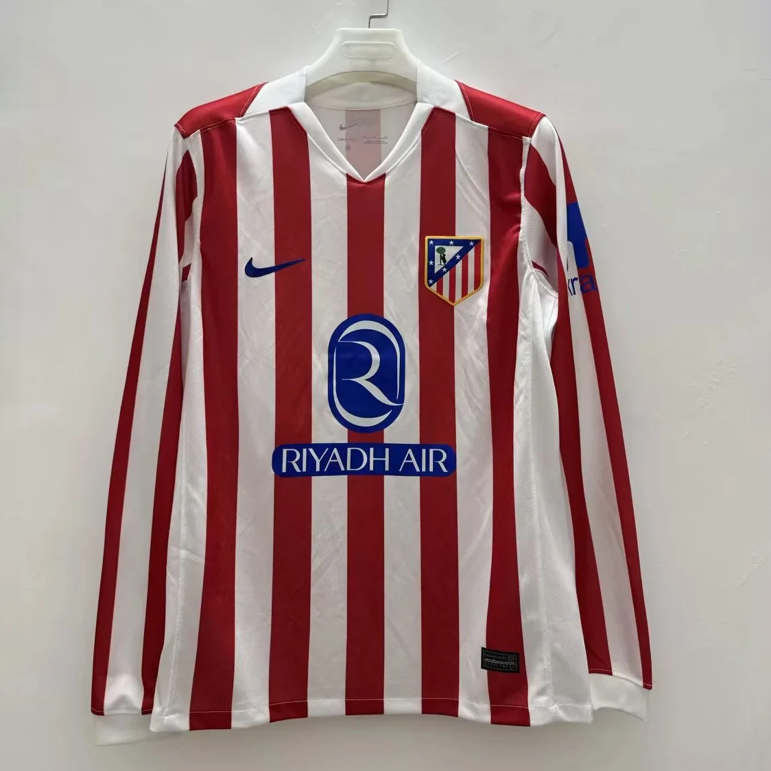25/26 Atletico Madrid Home Long Sleeve Soccer Jersey