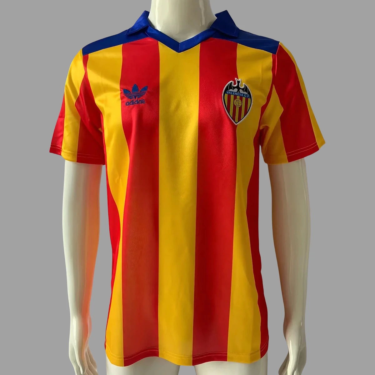 80/82 Valencia Away Retro Soccer Jersey