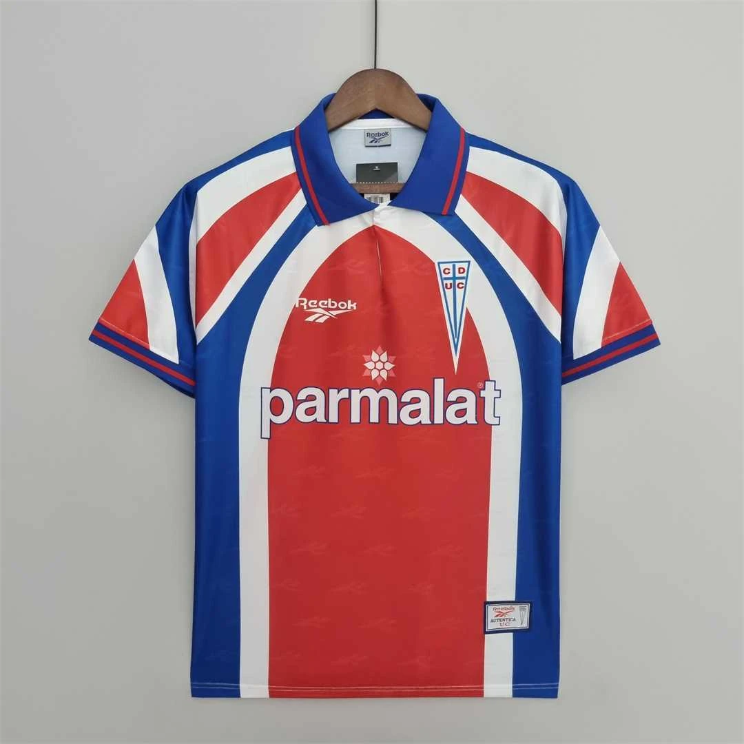 98 La Católica away