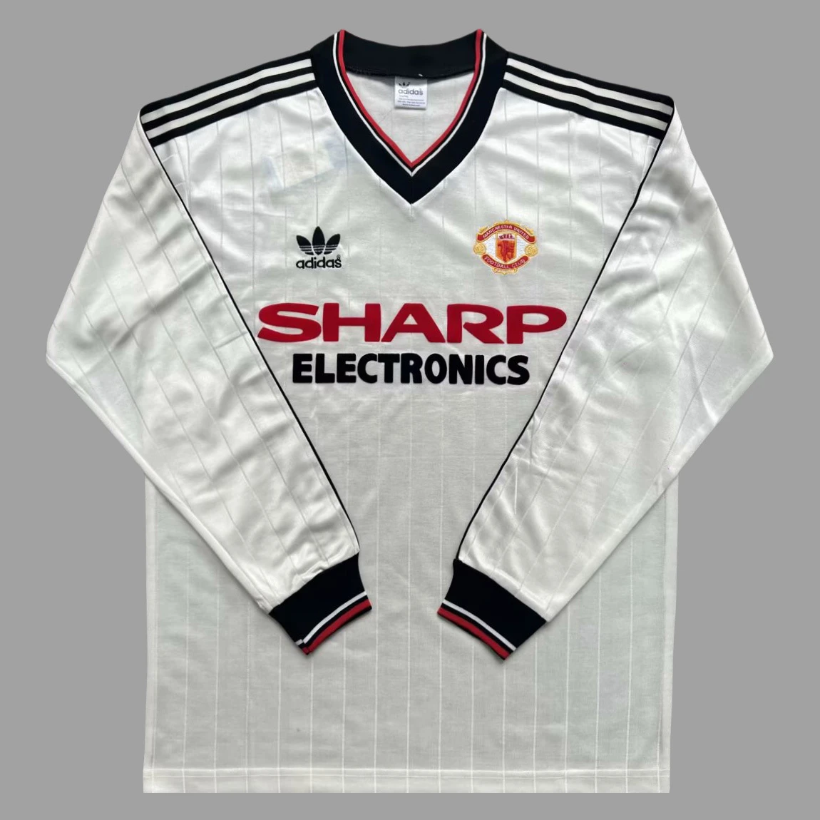 82/83 Manchester United Away Long Sleeve Retro Soccer Jersey
