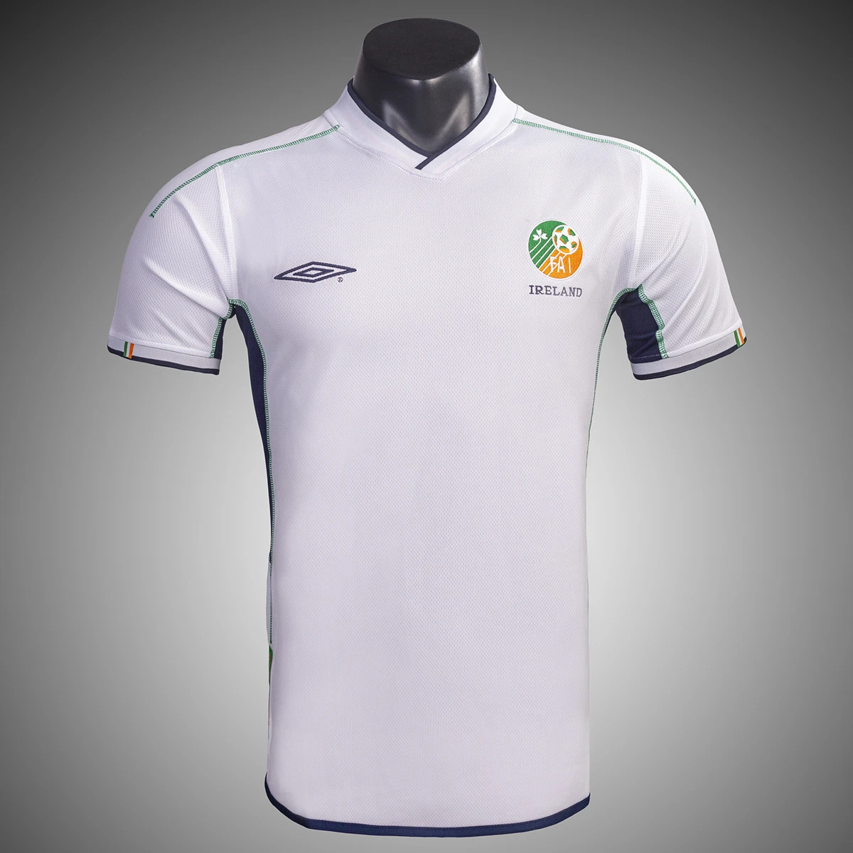 2002 Ireland Away Retro Soccer Jersey