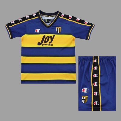 01/02 Parma Home Kids Retro Soccer Jersey Size 16-28