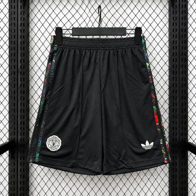 26/27 Bayern Munich Oktoberfest Version Soccer Shorts