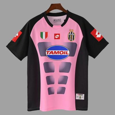 02/03 Juventus Goalkeeper 2 Retro Soccer Jersey