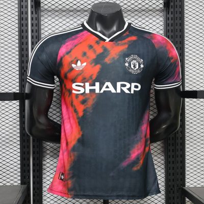 26/27 Manchester United Special Player Version Vibrant Red and Black Soccer Jersey